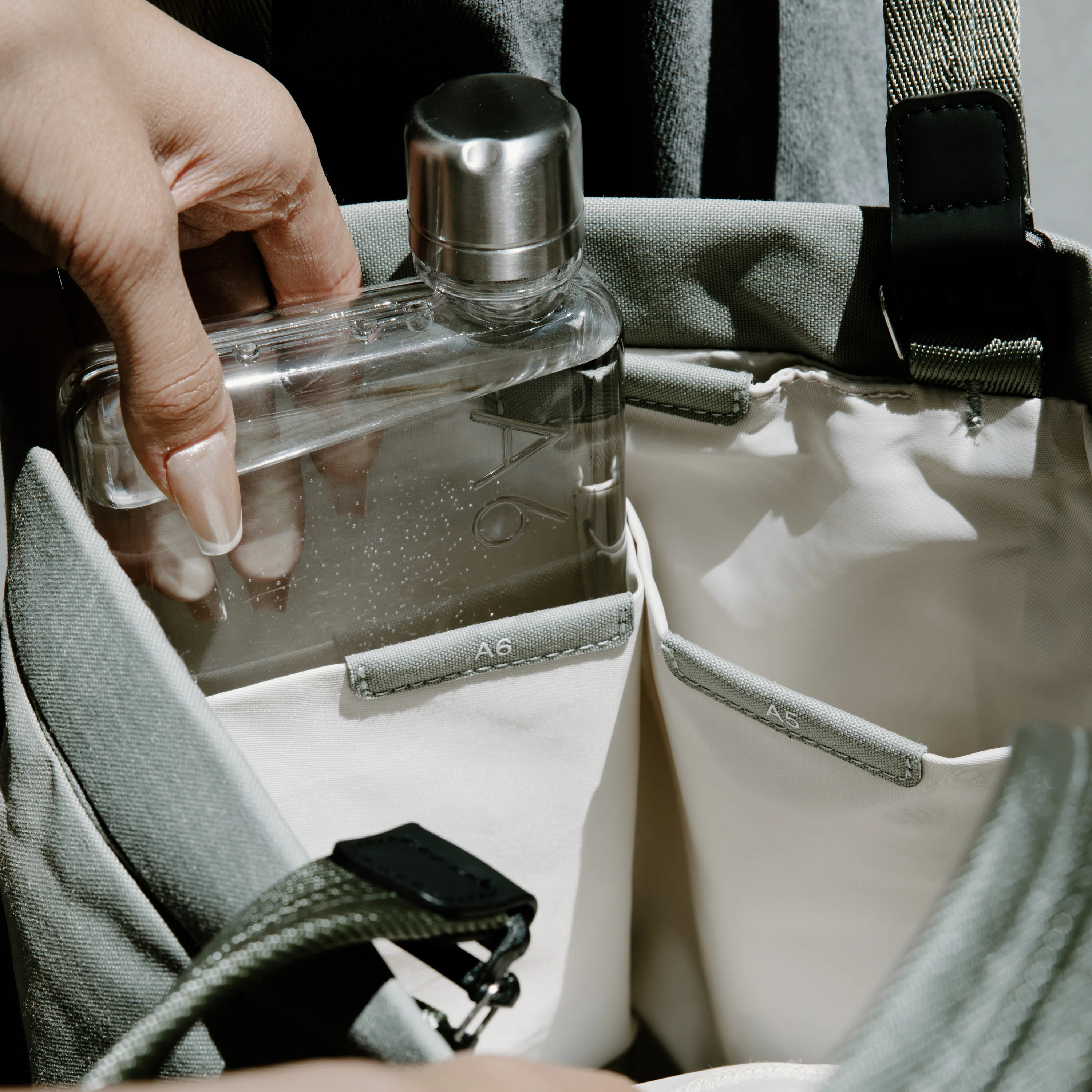 A3 Daily Bag - Image 16