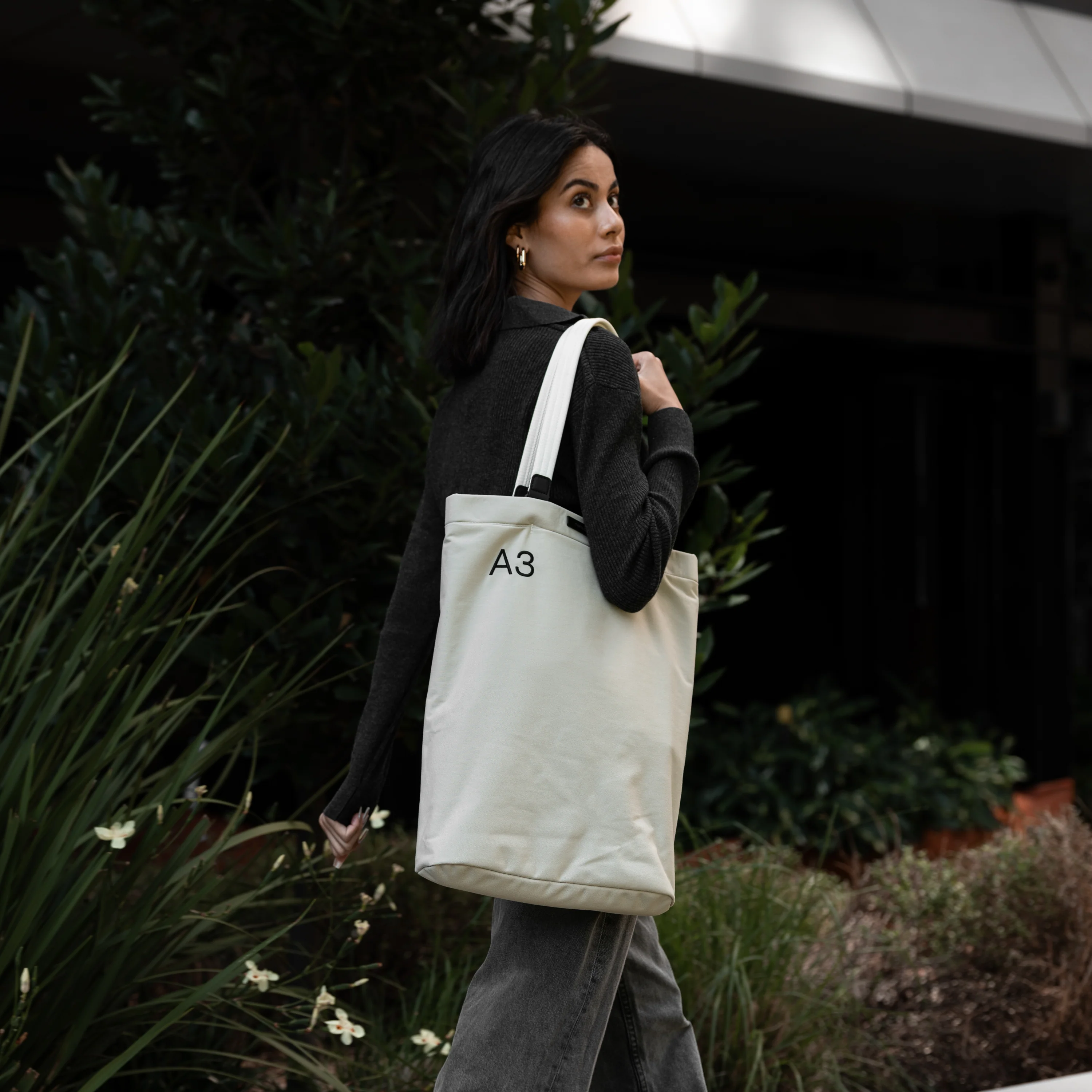 A3 Daily Bag - Image 8