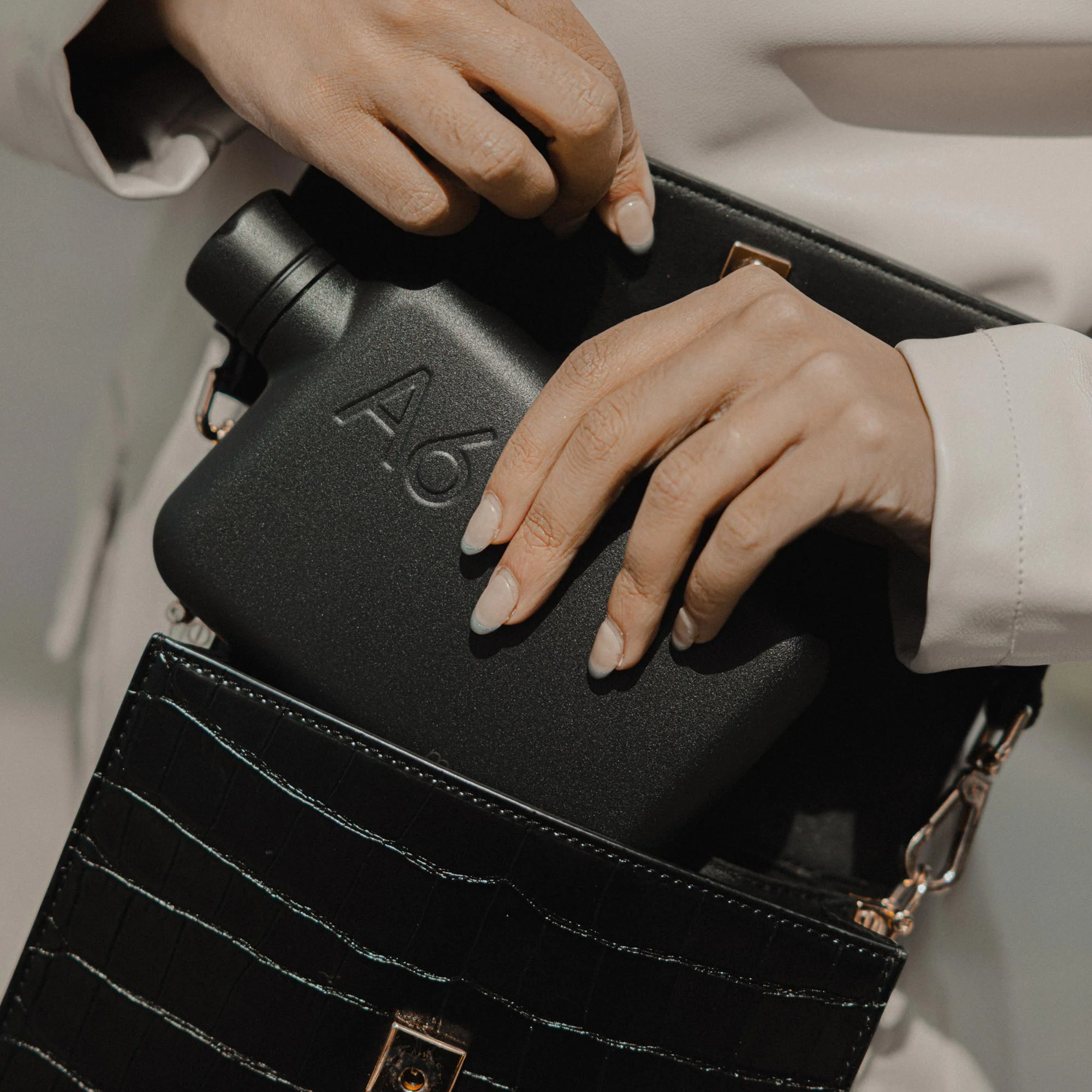 A6 memobottle (Stainless Steel) - Black - Image 3