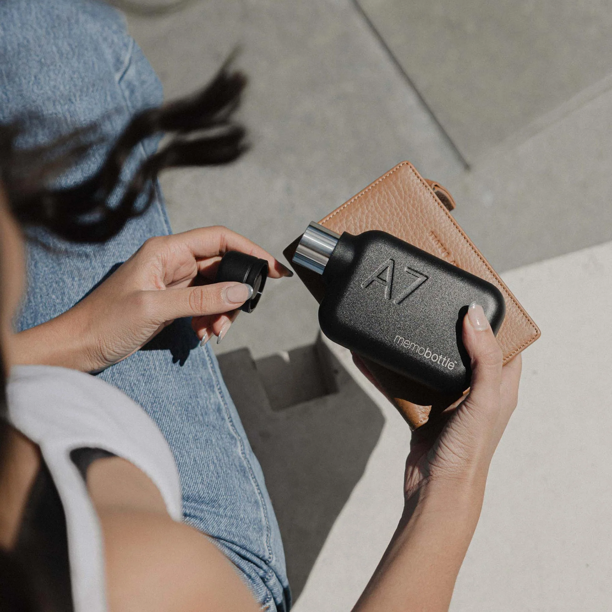 A7 memobottle (Stainless Steel) - Black - Image 4